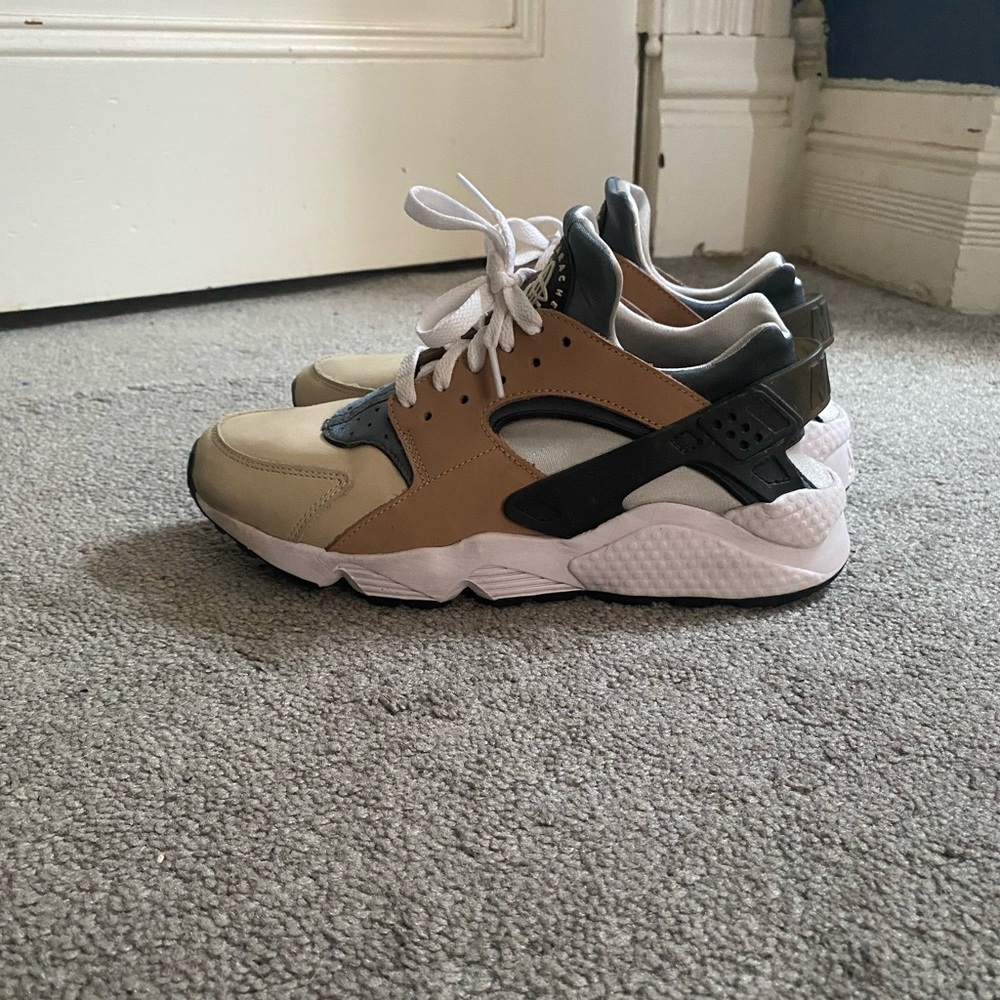 Nike huaraches